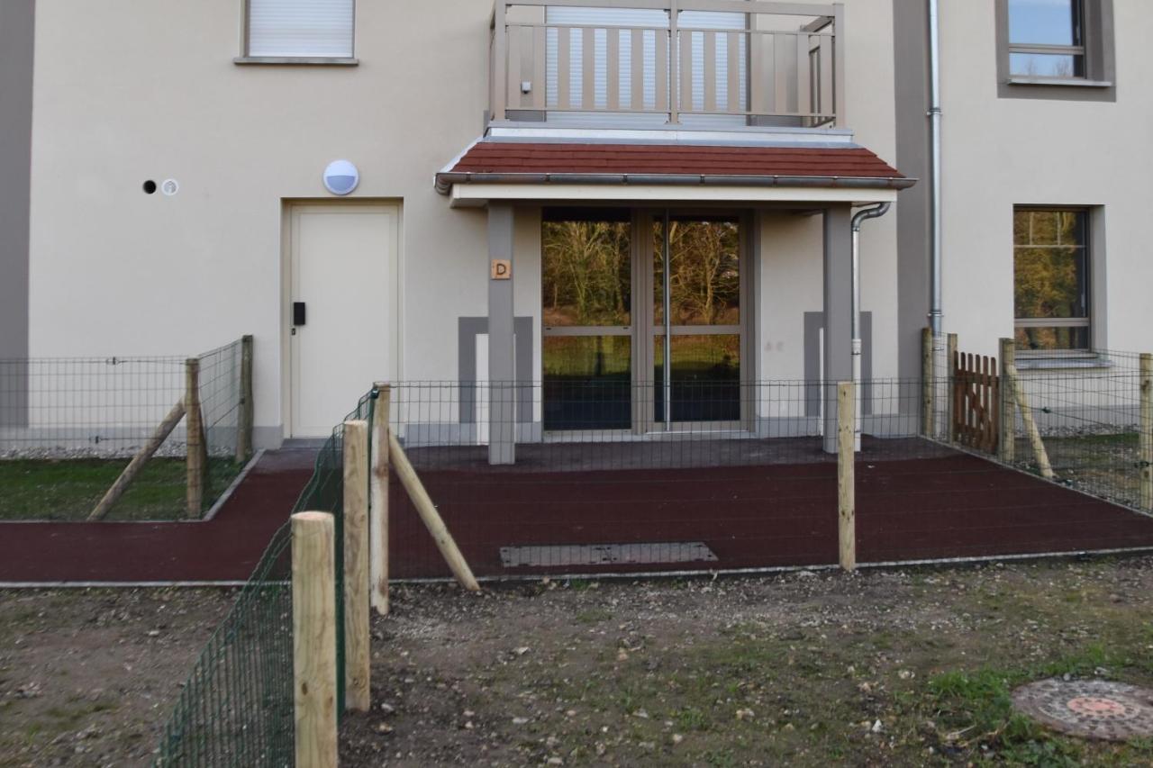 Escale A Saint Wary Classe 4 Etoiles Exterior photo